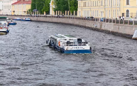 Теплоход Соната