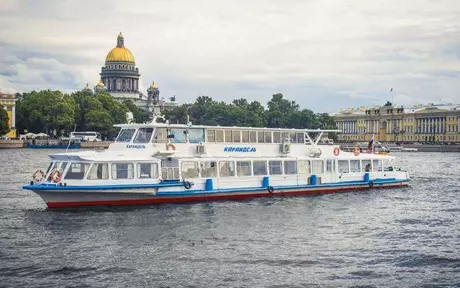 Теплоход Караидель
