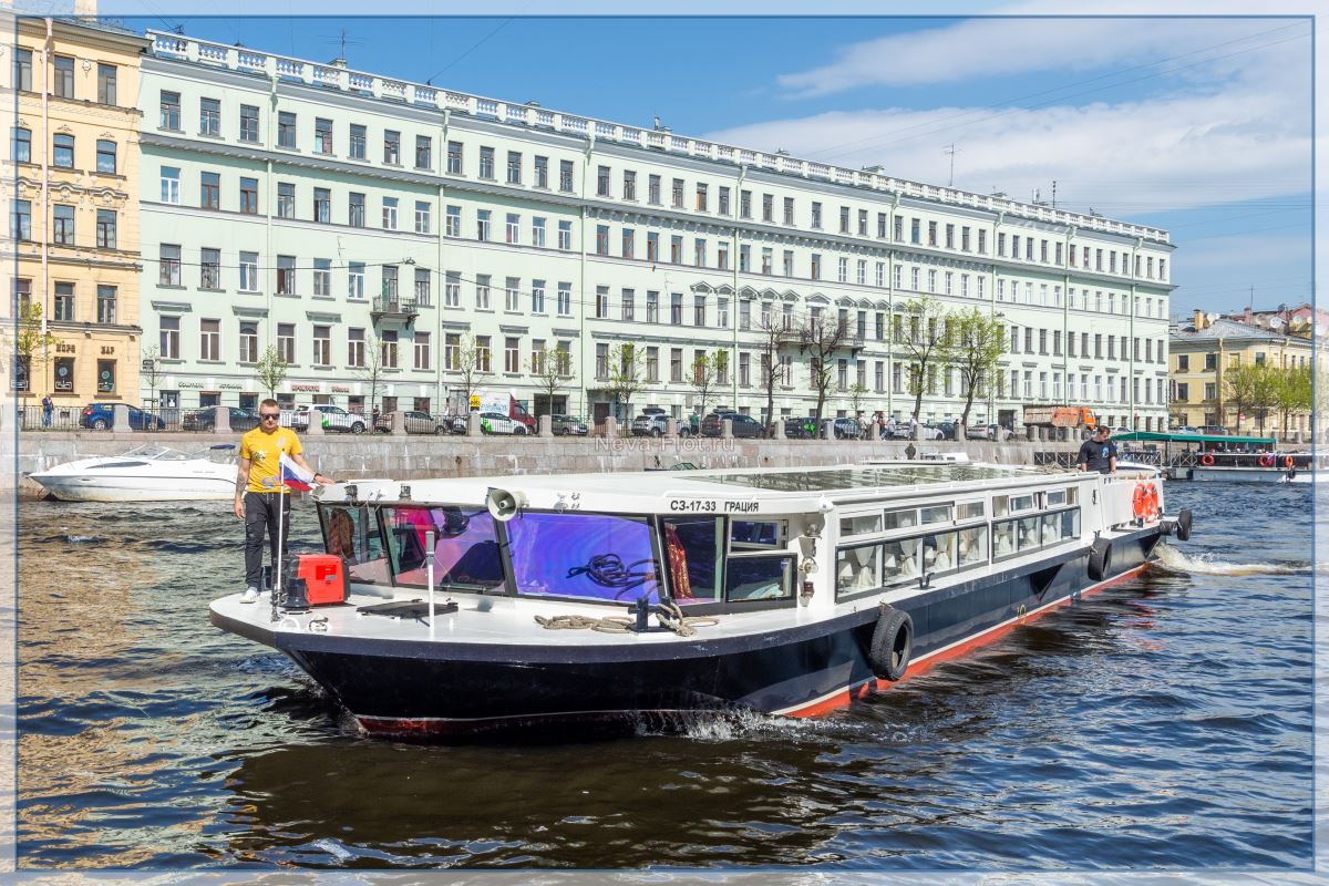 Теплоход Грация