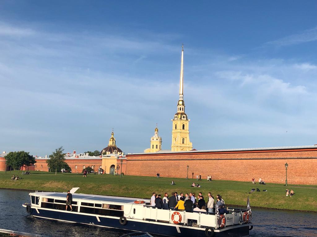 Теплоход Марго