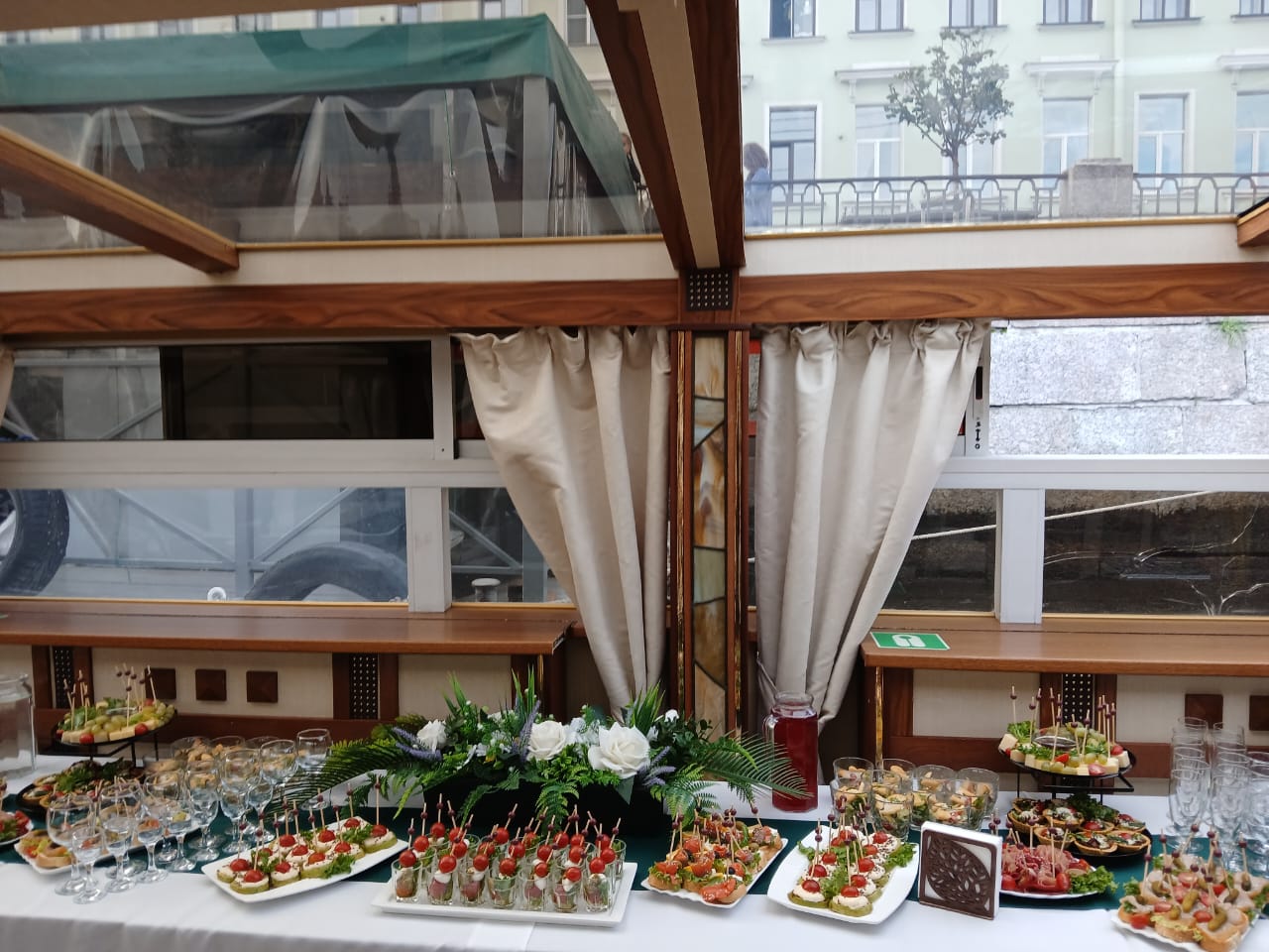 Теплоход Марго